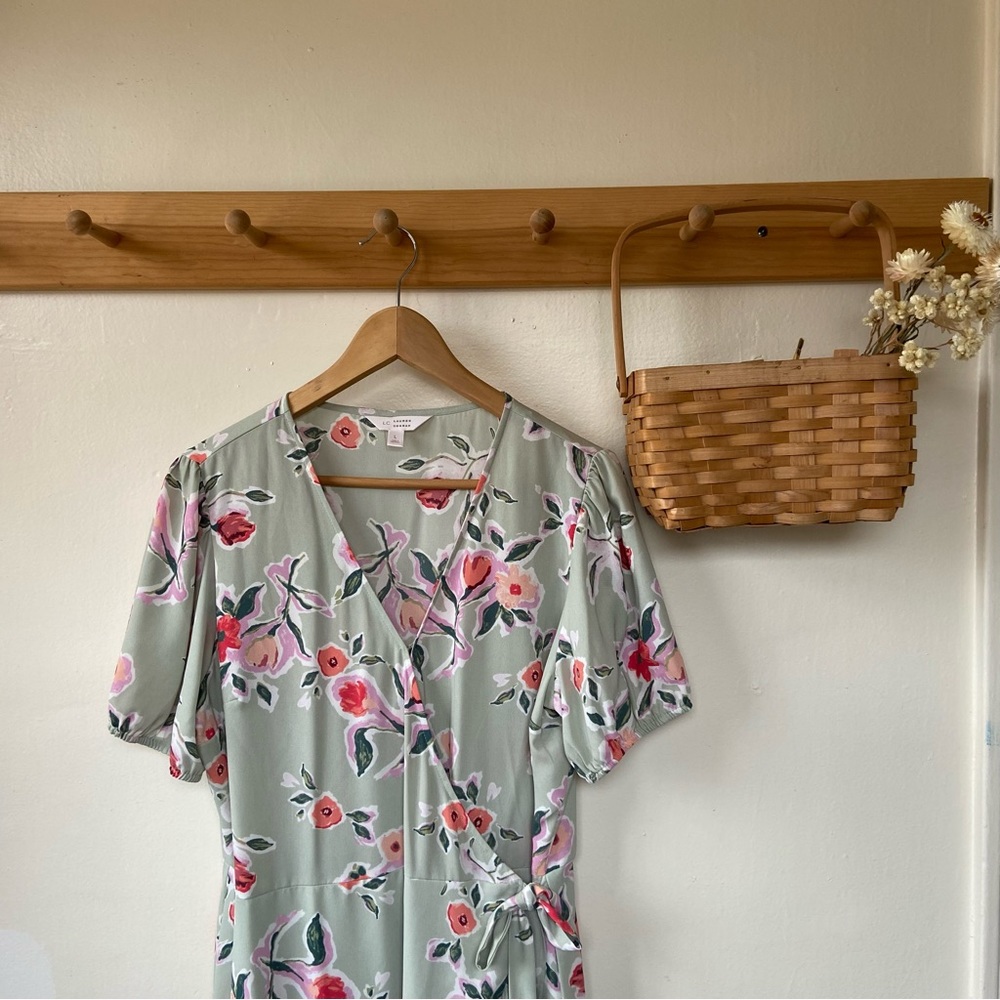 LC Lauren Conrad midi floral dress